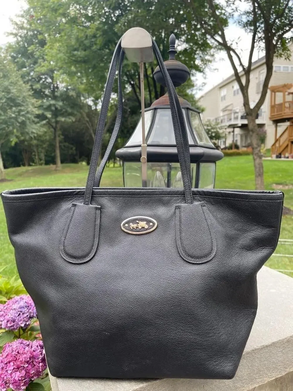 Coach 33915 Crossgrain Leather Taxi Zip Top Tote Black (PU220